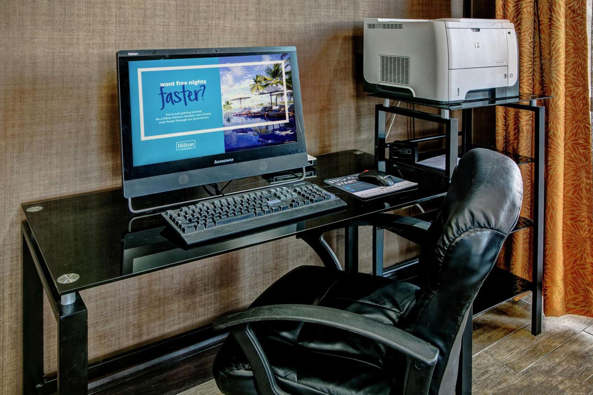 Hampton Inn Tullahoma Zewnętrze zdjęcie