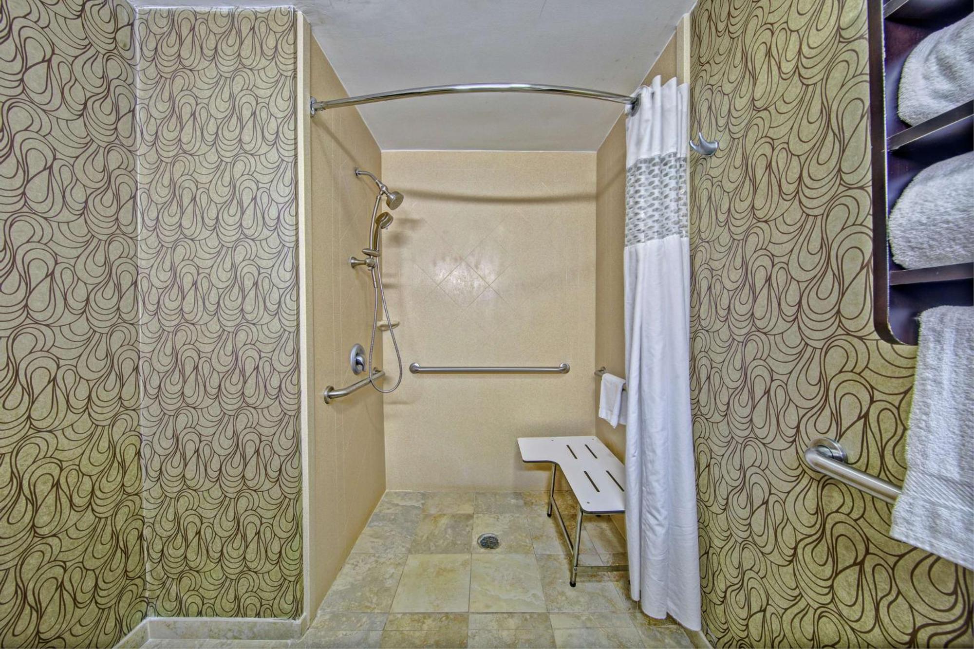 Hampton Inn Tullahoma Zewnętrze zdjęcie