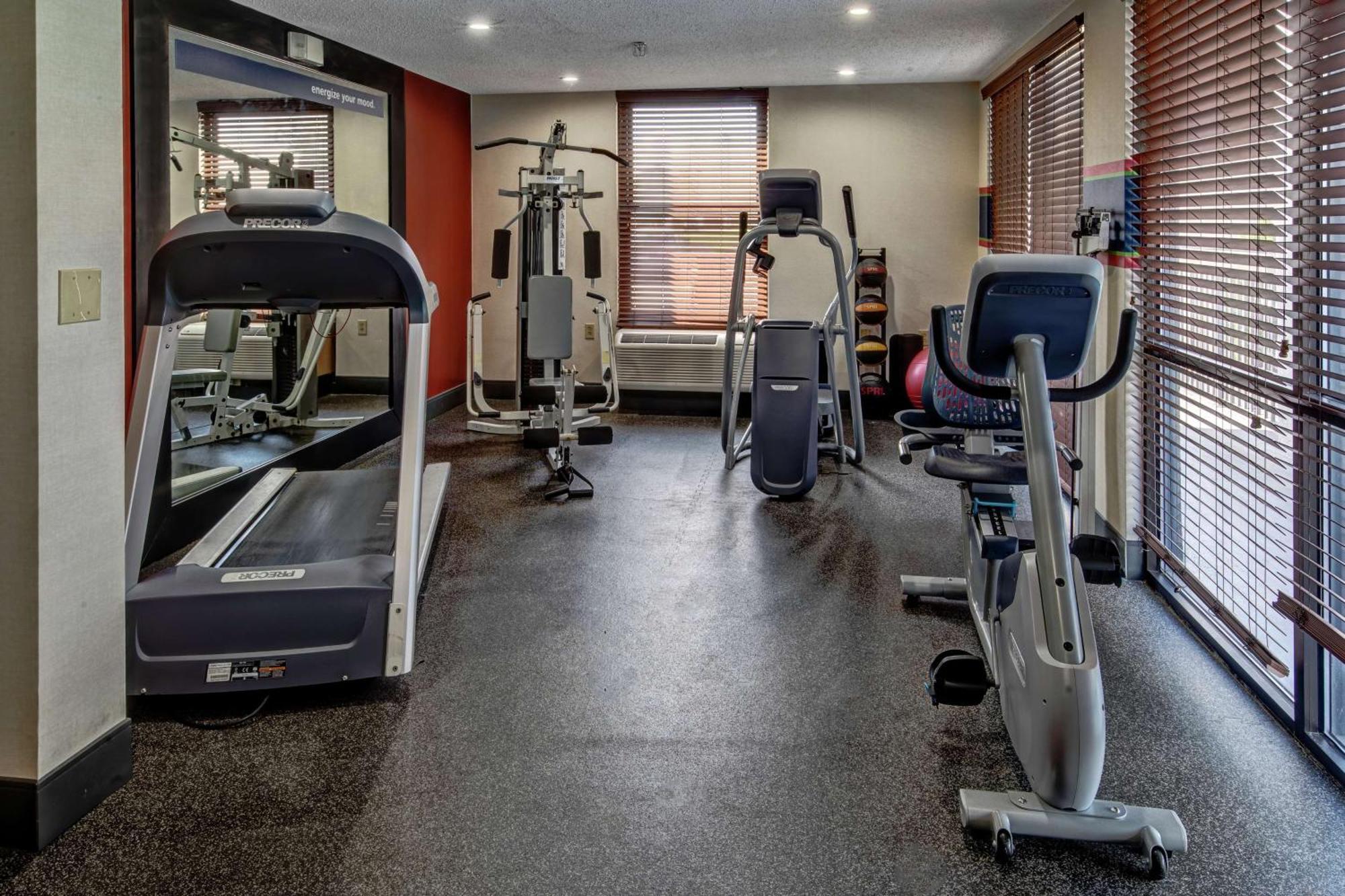 Hampton Inn Tullahoma Zewnętrze zdjęcie